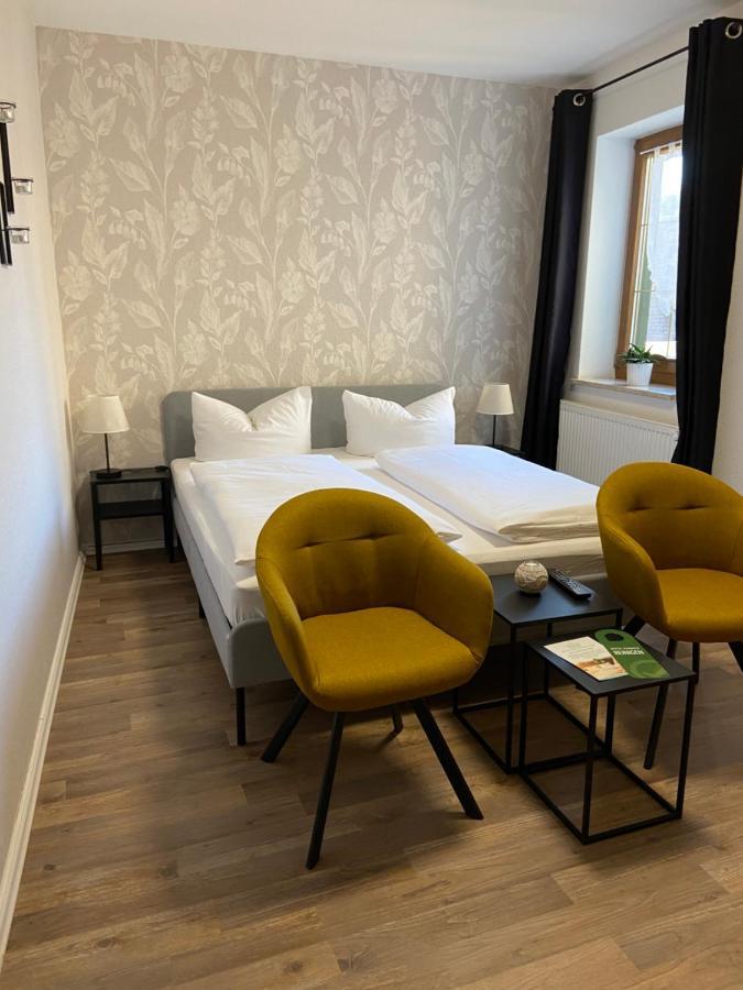 Hotel Garni Zum Rebstock Naumburg  Eksteriør billede