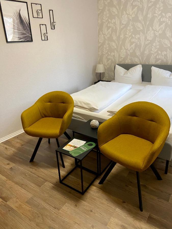 Hotel Garni Zum Rebstock Naumburg  Eksteriør billede