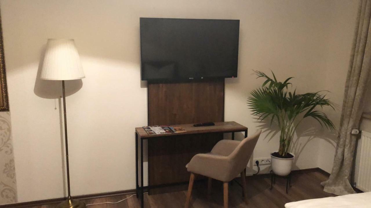 Hotel Garni Zum Rebstock Naumburg  Eksteriør billede