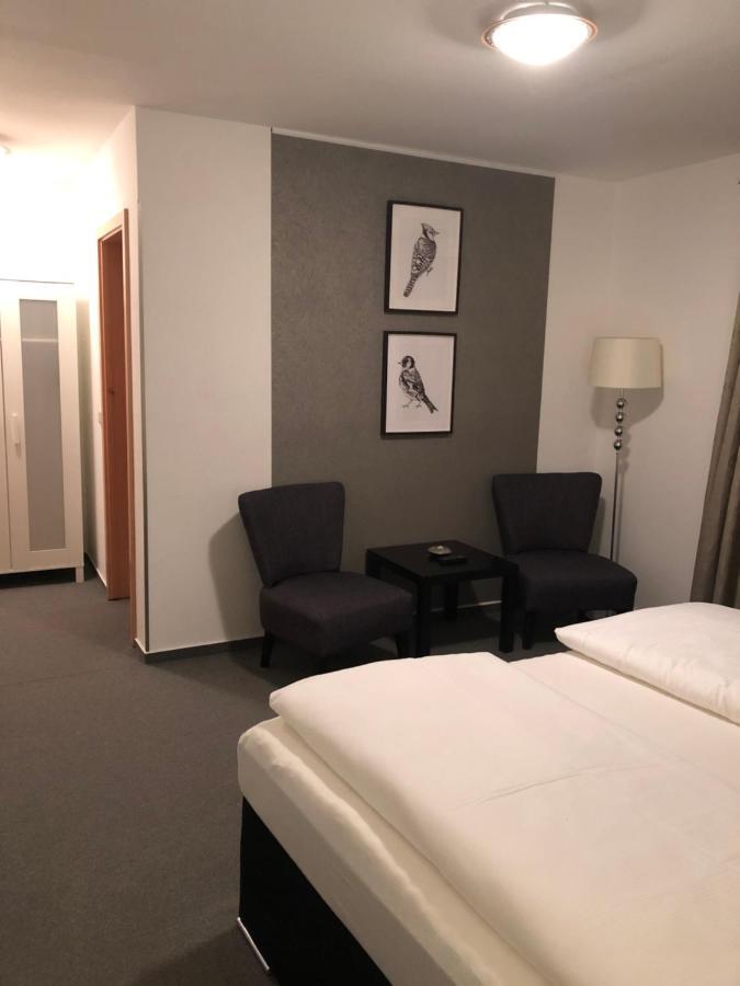 Hotel Garni Zum Rebstock Naumburg  Eksteriør billede